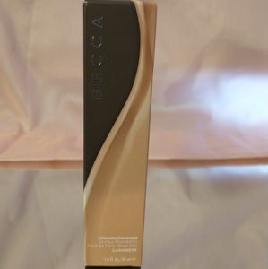 Becca Ultimate Coverage 24 hour foundation